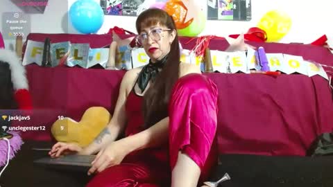 VICTORIA online show from November 21, 1:03 am