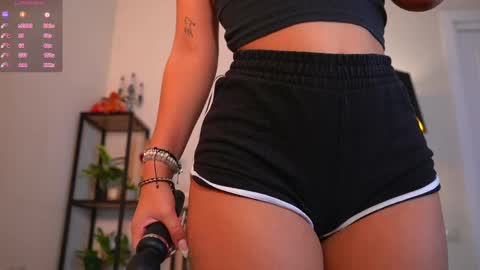 Mia online show from May 24, 4:20 am