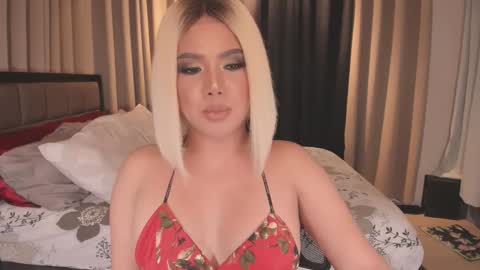 BELLA online show from March 7, 12:45 pm