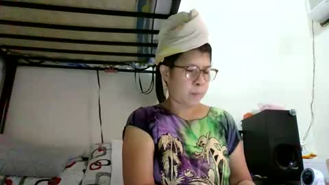 WildChick online show from February 26, 7:01 am