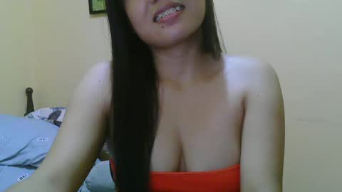 Snapshot of wildcamille chatting on February 24, 7:00 am camille online show from February 24, 7:00 am