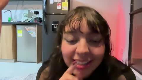 WildDuoX  online show from March 2, 8:38 am