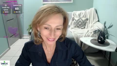 Helen online show from May 31, 7:07 am