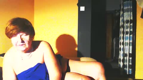 WildRedCat online show from February 19, 8:20 pm