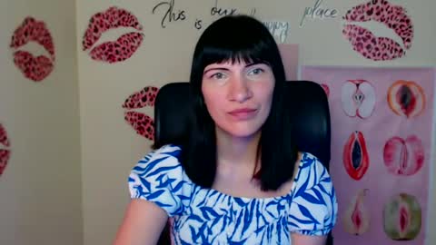Rosalinda online show from May 21, 6:36 pm