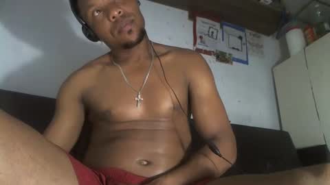Snapshot of wilfer484725 chatting on February 20, 2:29 am wilfer online show from February 20, 2:29 am
