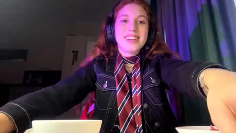 Alice online show from February 26, 2:42 pm