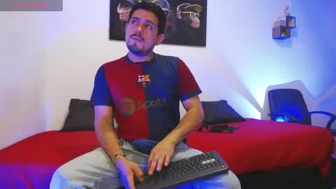 William Steel online show from June 21, 12:33 pm