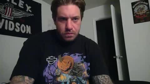 williegood online show from March 25, 3:46 am