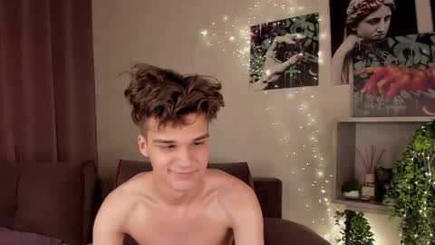 Willie online show from September 28, 11:19 am