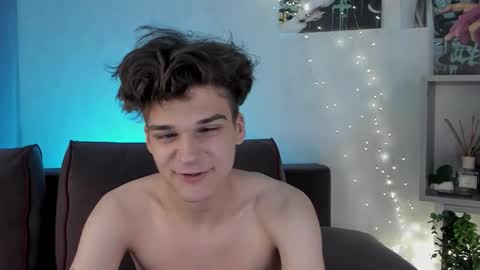 Willie online show from October 5, 10:56 am