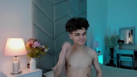 Willie online show from September 20, 11:13 am