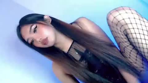 LE XI online show from October 26, 10:53 pm