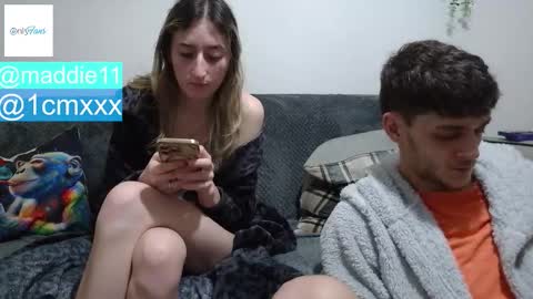 willy_est_95 online show from March 4, 1:35 am