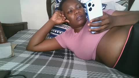 willyoubemine1 online show from February 19, 4:34 am