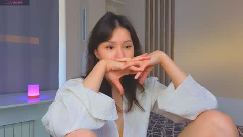 Stella online show from March 6, 12:41 pm