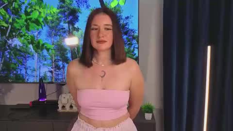 May online show from September 30, 8:08 pm