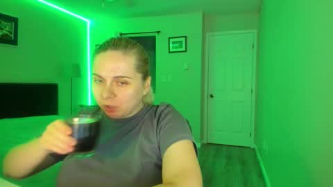 Winter Miracle online show from November 12, 1:19 am