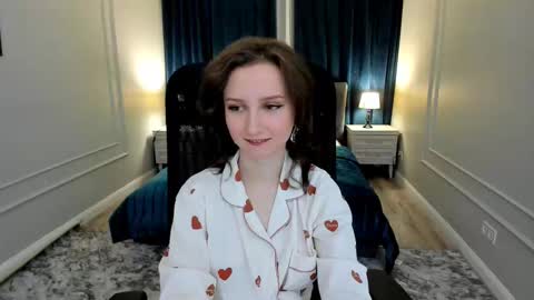 Amber online show from February 11, 7:48 pm