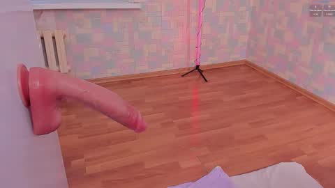 Sophie weight 50kg height 160 online show from March 1, 10:41 am