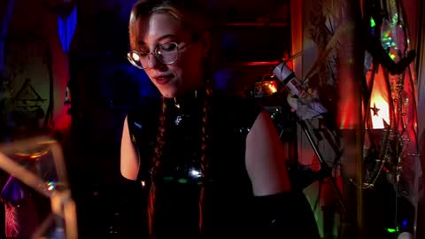 Snapshot of witch_fiona chatting on January 26, 8:13 pm Goddess of two strapons  - Mr. long Don Mr. Pinky online show from January 26, 8:13 pm