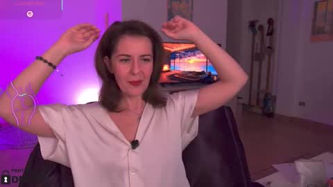 Witch in Silk online show from November 5, 7:05 pm