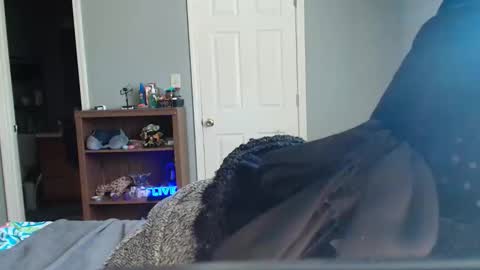 witchbitchmommy online show from March 23, 4:45 pm