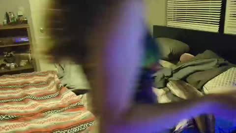 witchbitchmommy online show from May 5, 8:31 am