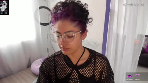 Snapshot of witchofhearts chatting on February 5, 8:25 pm Luna Violeta A r t i s t online show from February 5, 8:25 pm