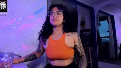 Snapshot of witchofhearts chatting on March 1, 11:04 pm Luna Violeta A r t i s t online show from March 1, 11:04 pm