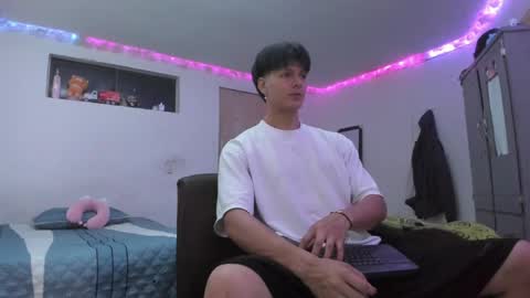 Ken online show from April 8, 6:38 am