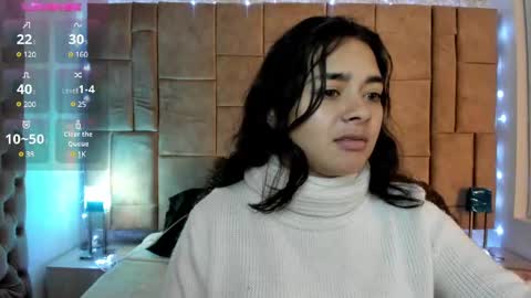 Andrea  online show from February 14, 4:15 am