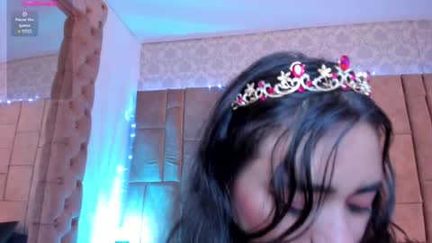 Andrea  online show from February 18, 6:59 am
