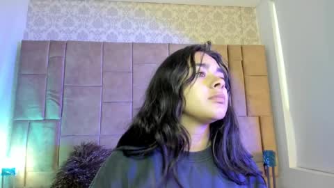 Andrea  online show from February 9, 4:04 am