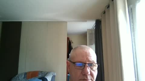 wixer1970 online show from June 21, 2:23 pm