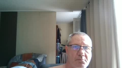 wixer1970 online show from July 31, 11:33 am