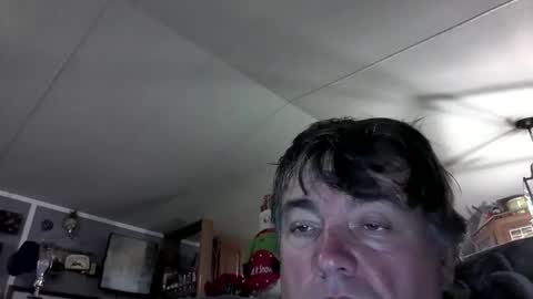 wldlife online show from November 25, 2:43 am