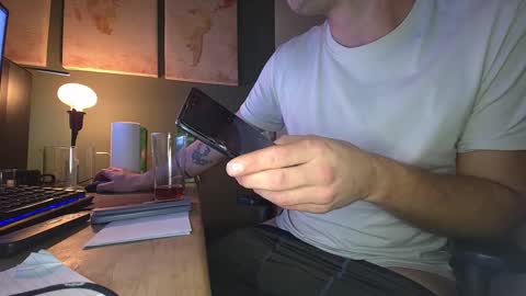 wnhz27 online show from October 2, 5:56 pm