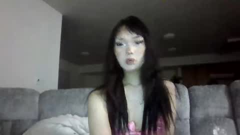 woajuju online show from March 27, 6:19 am