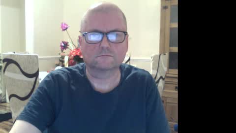 Snapshot of wobble444 chatting on March 10, 11:38 pm wobble444 online show from March 10, 11:38 pm