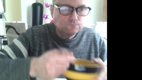 Snapshot of wobble444 chatting on February 26, 9:33 am wobble444 online show from February 26, 9:33 am