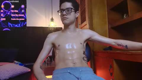  W O L F  online show from March 24, 1:50 pm