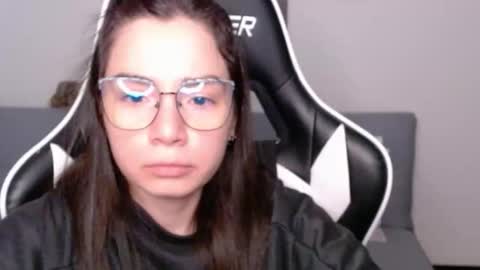 Alex online show from April 16, 2:22 am