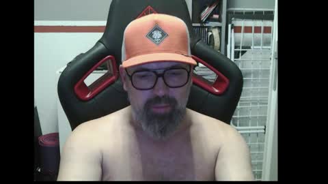 Adam online show from November 7, 7:44 am