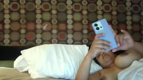 Ryan online show from November 26, 2:09 am