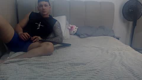 Sofia And Thomas online show from June 12, 5:50 am