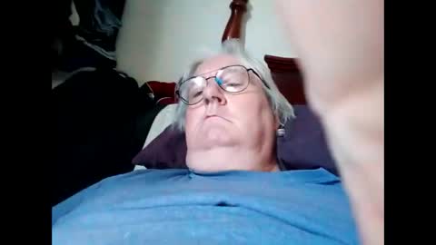 woodpecker115 online show from February 21, 5:09 pm