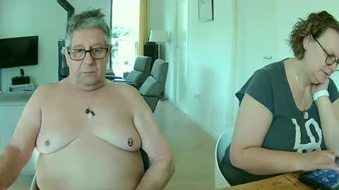 woodwurm and Snoeske online show from March 9, 10:19 am