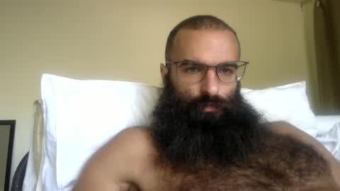 woof_wolf37 online show from April 15, 4:32 pm