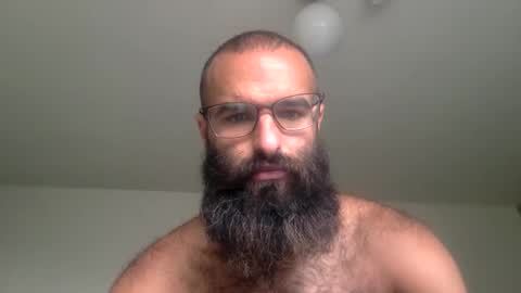 woof_wolf37 online show from May 28, 5:11 pm